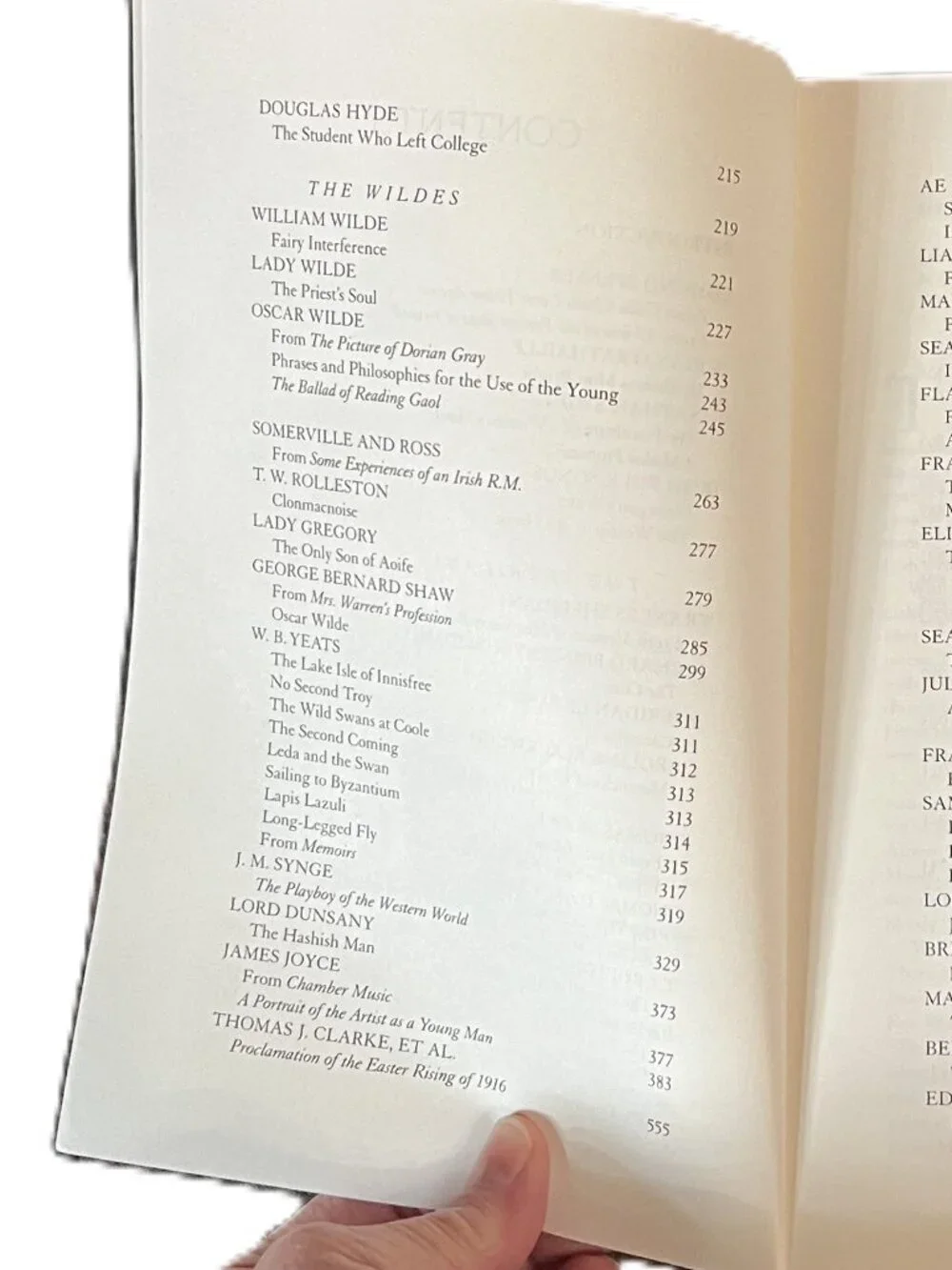 QPB Book of Irish Literature, Softcover
